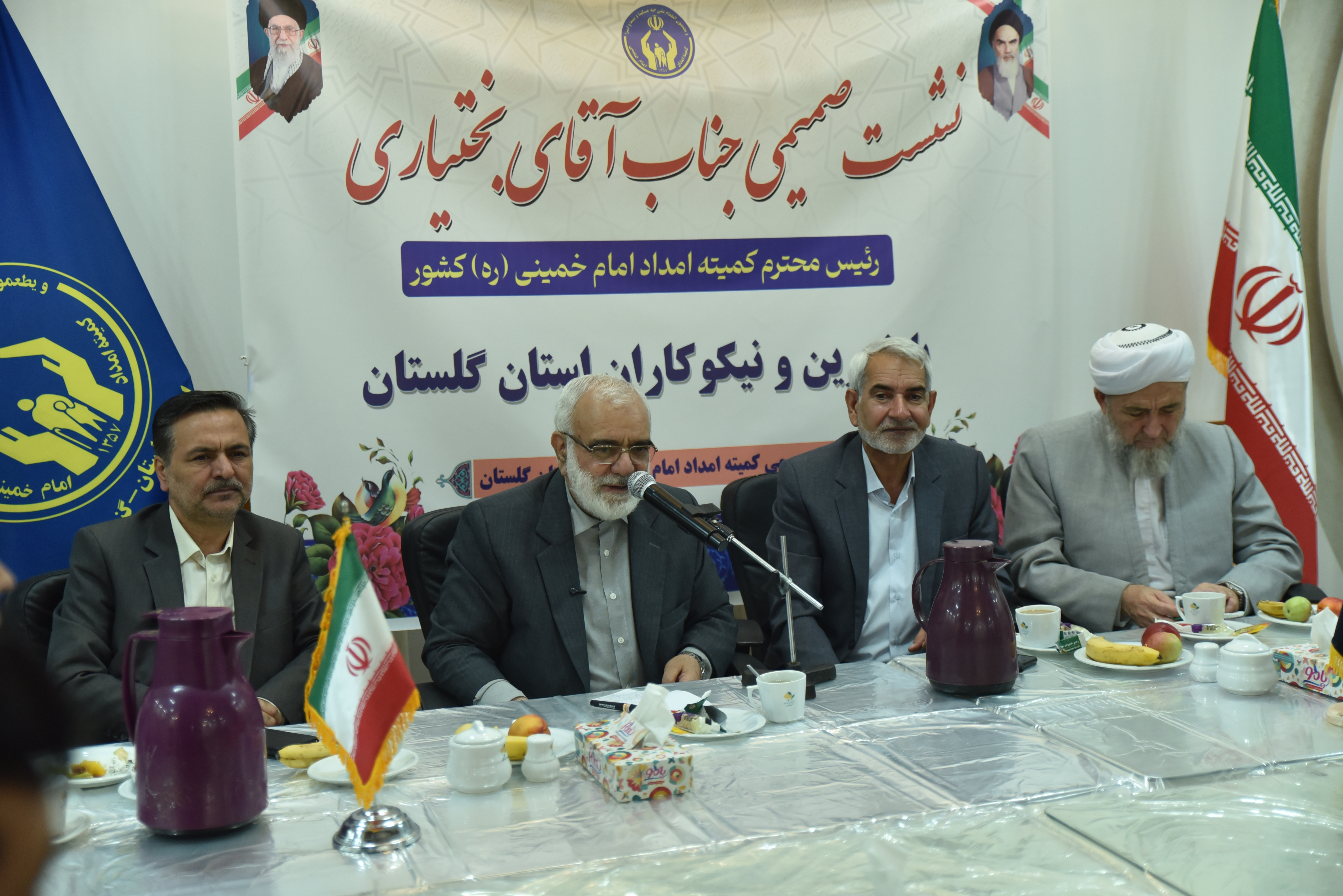نشست هم اندیشی با جمعی از خیرین به روایت تصویر1404/06/12