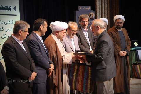 آیین تکریم بازنشستگان و مدیران اسبق کمیته امداد استان اردبیل برگزار شد